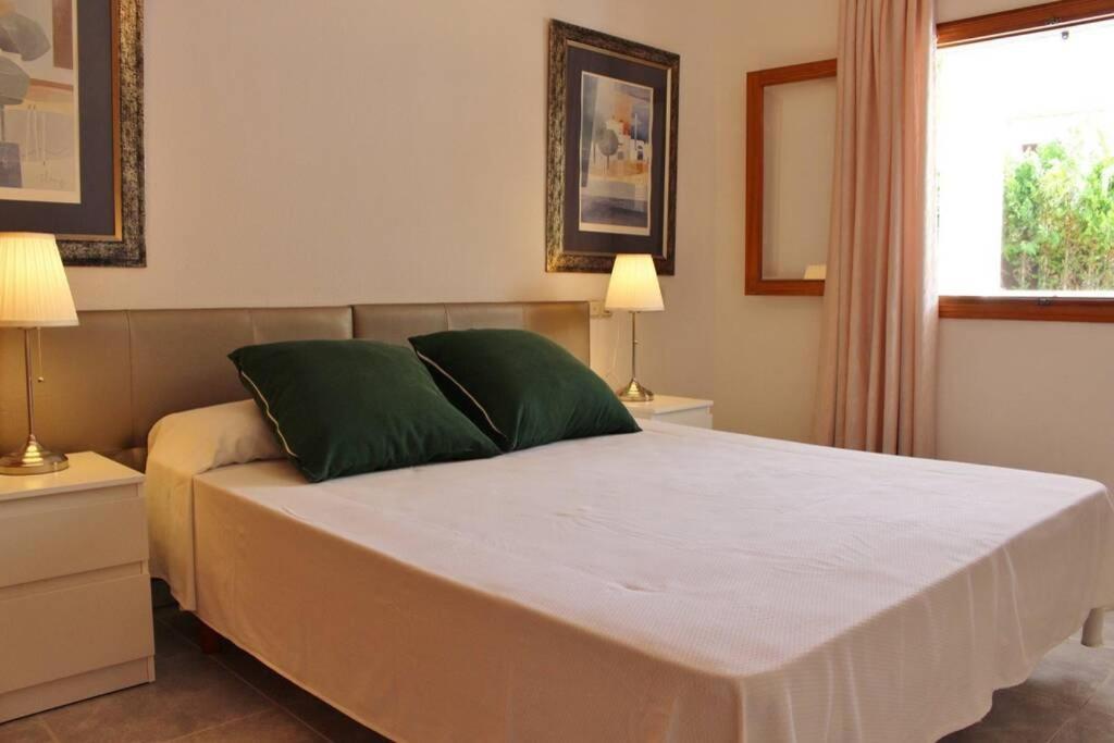 Villa Alomar Crestatx Bagian luar foto